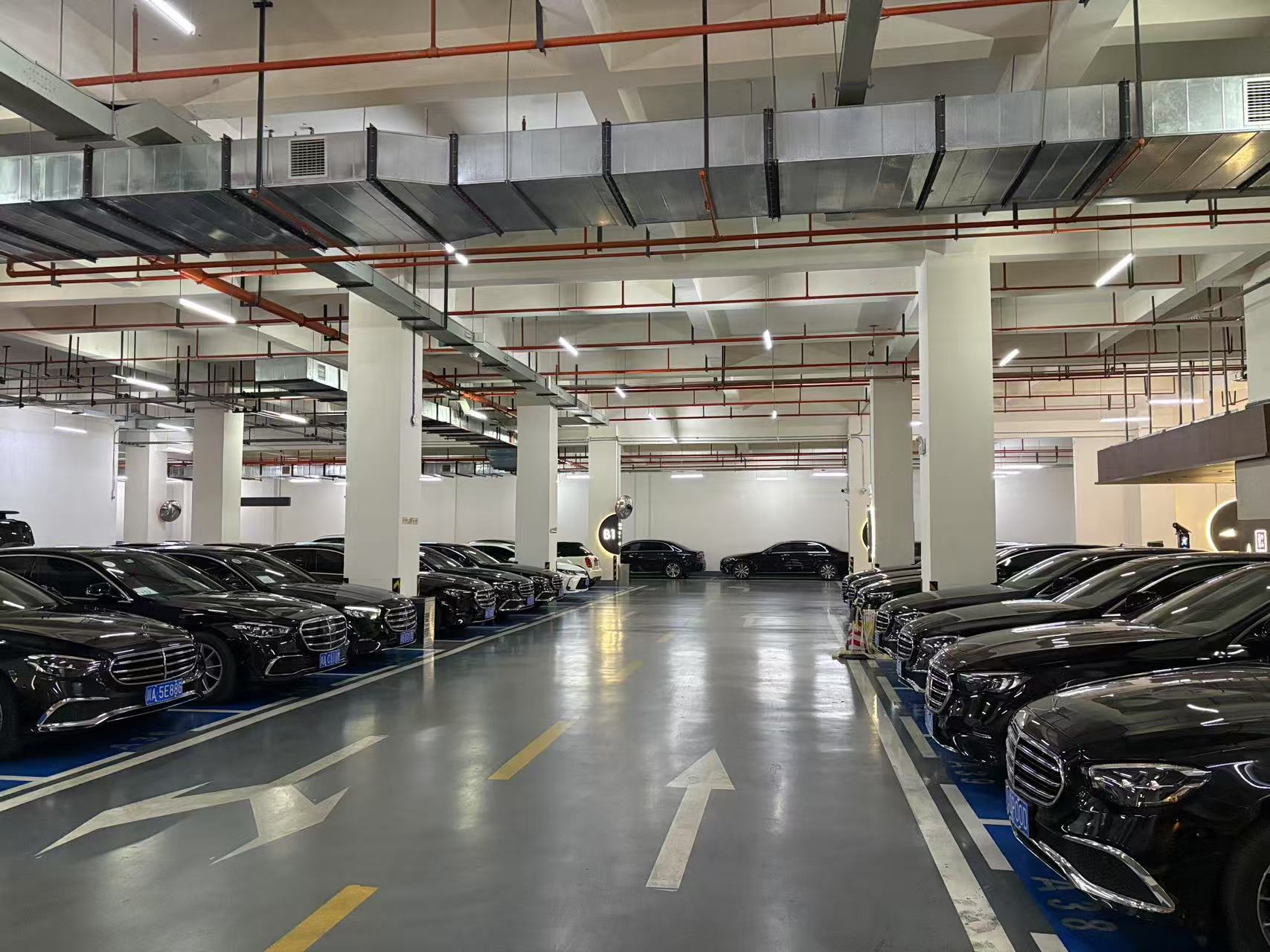 成都商务包车，迪奥 大理活动 百台奔驰E级 千里奔袭 一路向南 接送服务，专业团队-专职司机-服务周到