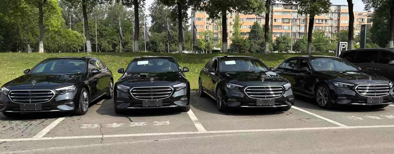 成都租车包车公司,租奔驰轿车,租车自驾,商务包车,正规公司,安全可靠、价格透明